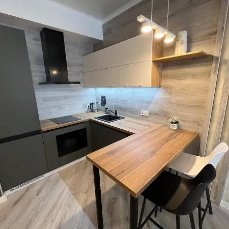 Apartament уютная студия на 21-м этаже Smart Plaza Obolon Kijów